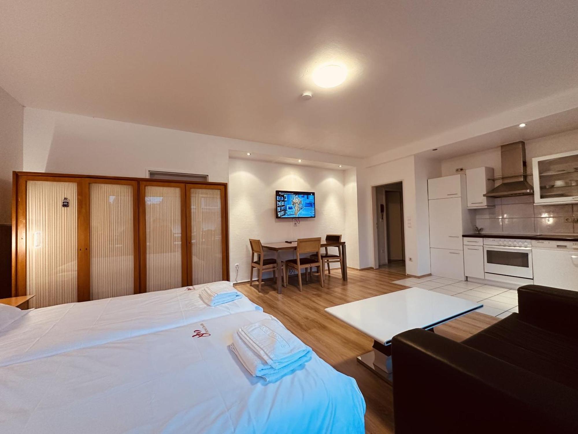 Hotel Destille Dormagen Oda fotoğraf