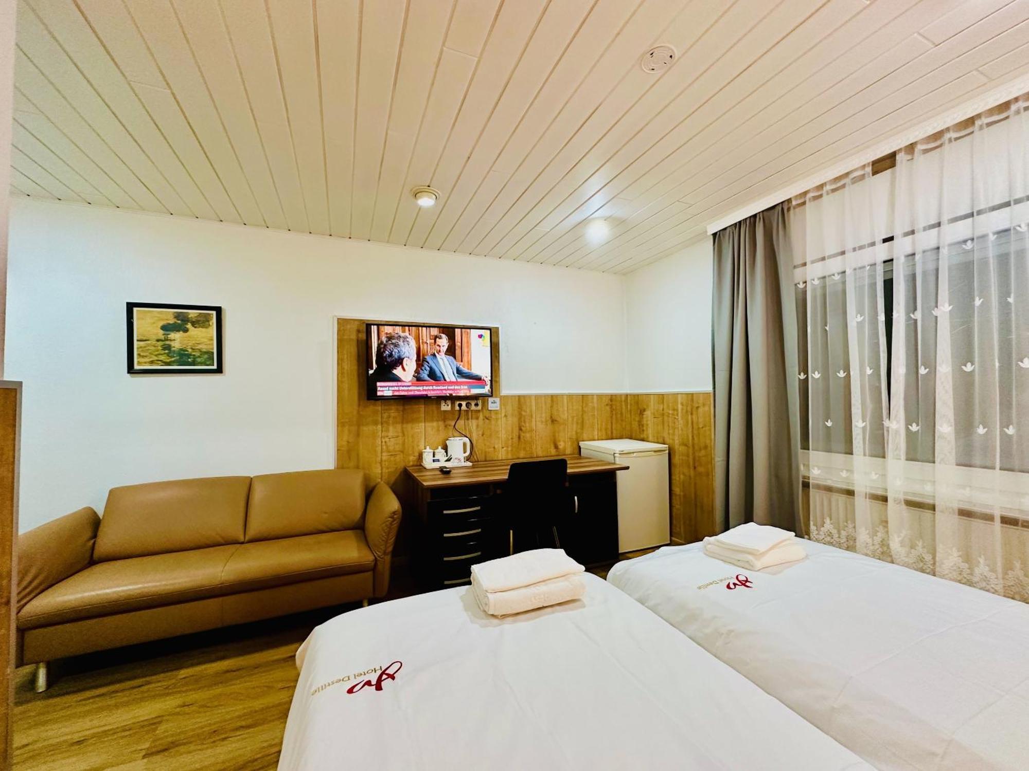 Hotel Destille Dormagen Oda fotoğraf